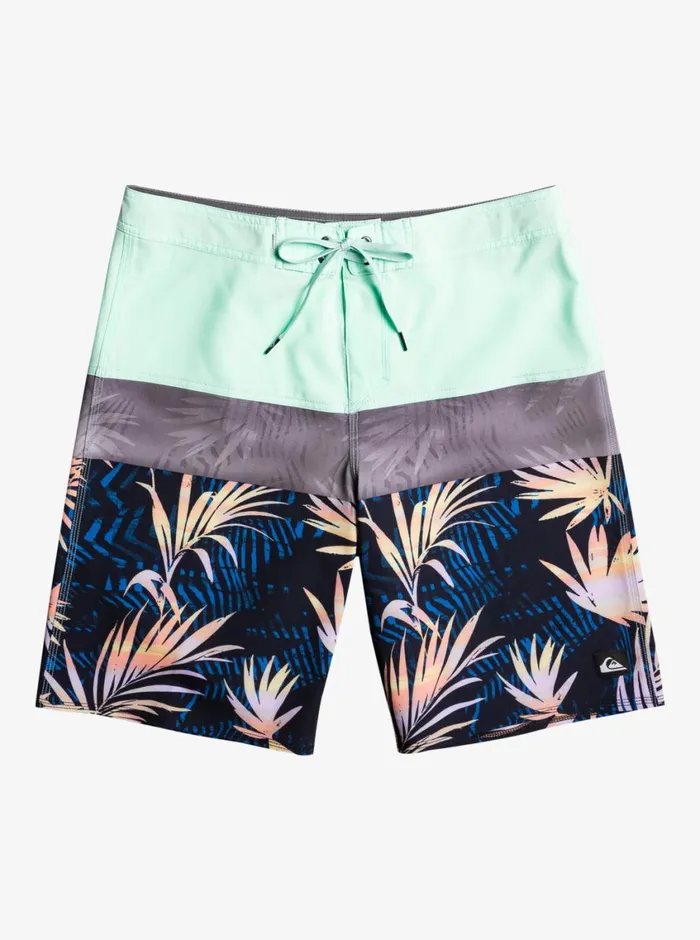 Quiksilver Surfsilk Panel 20034 Boardshorts Beach Glass Mens Shorts and Amphibians Quiksilver Surfsilk Panel 20034 Boardshorts Beach Glass Mens Shorts and Amphibians