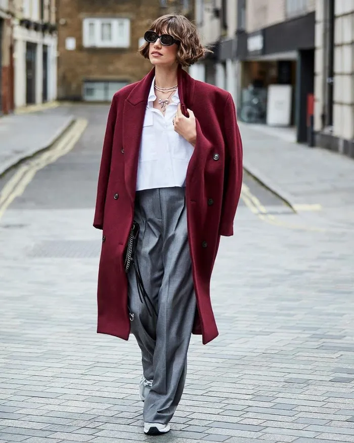 RWandCO Coats and Jackets Oversized DoubleBreasted Wool Coat Windsor Wine 8211 Women RWandCO Coats and Jackets Oversized DoubleBreasted Wool Coat Windsor Wine 8211 Women