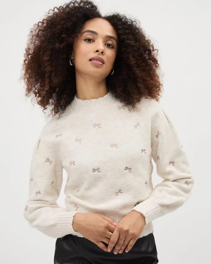 RWandCO Sweaters and Cardigans LongSleeve CrewNeck Spongy Pullover With Scalloped Trims Off White Mix 8211 Women RWandCO Sweaters and Cardigans LongSleeve CrewNeck Spongy Pullover With Scalloped Trims Off White Mix 8211 Women