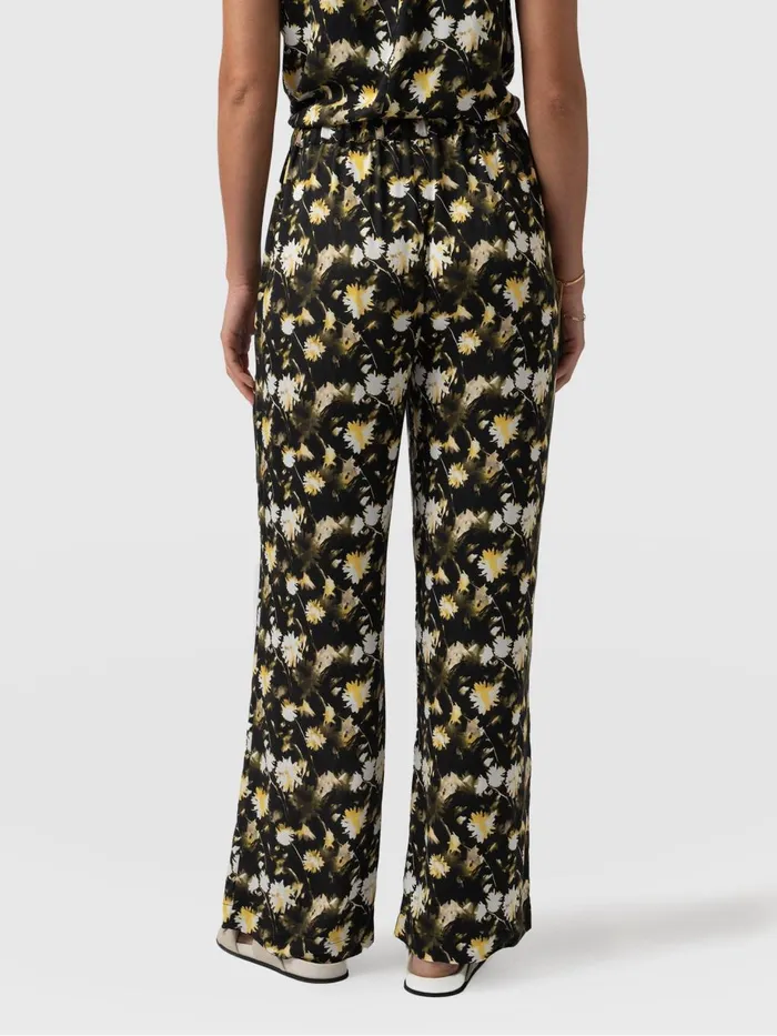 Saint And Sofia Pants Women Rowan Wide Leg Pant 8211 Black Daisy Floral Black Daisy Floral