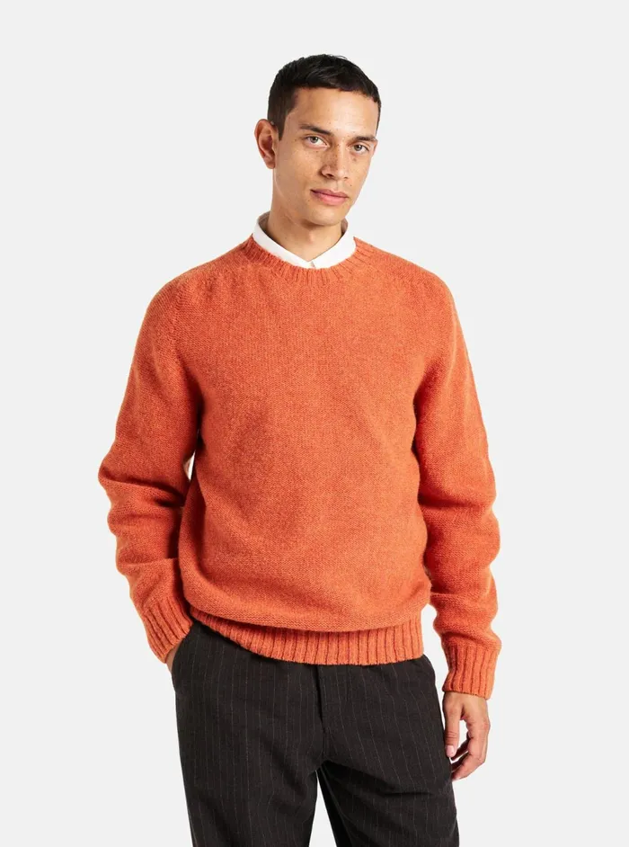 Seamless Crew In Burnt Orange Supersoft Knit Men Universal Works Knitwear