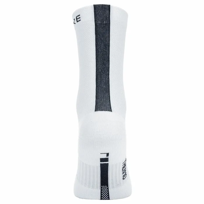 Socks MenWomen GOREWEAR M Thermo Mid Socks Whiteblack