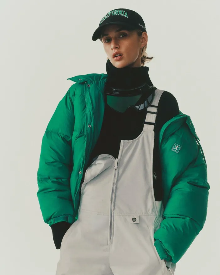 Sporty and Rich Coats Women Running Woman Puffer Jacket 8211 Spring Green
