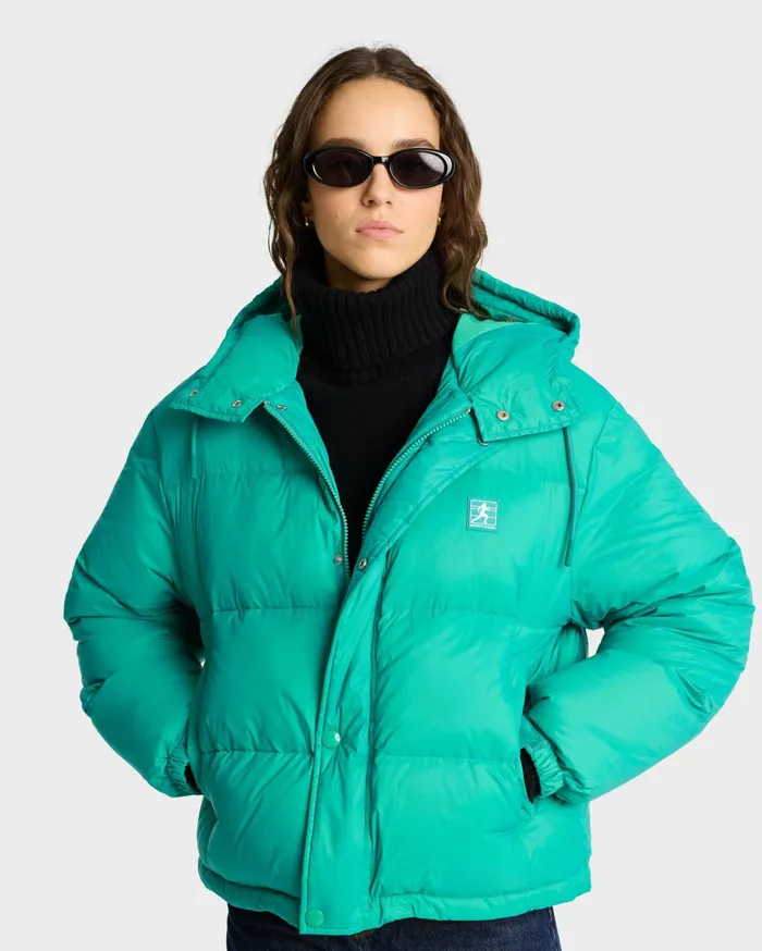 Sporty and Rich Coats Women Running Woman Puffer Jacket 8211 Spring Green