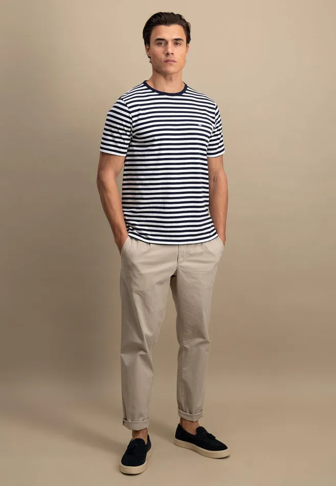 Tshirts Men FYNCHHATTON Tshirt In Strip Look And Logodail Summer Breezenavyturf Green