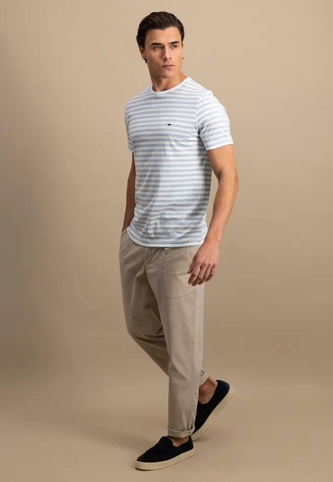Tshirts Men FYNCHHATTON Tshirt In Strip Look And Logodail Summer Breezenavyturf Green