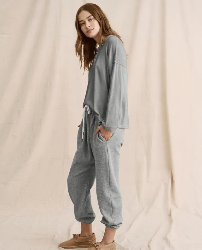Tees and Sweats The Great The Shrunken Henley Heather Grey
