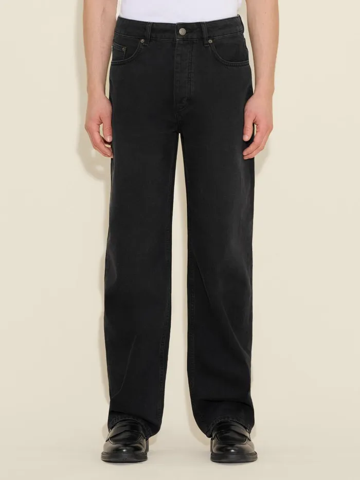 Trousers and Shorts Men Holzweiler M Straight Jeans Black Washed