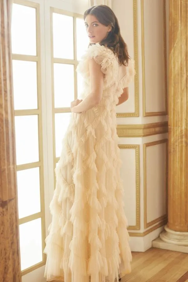 WeddingKIDSWomen Needle and Thread Genevieve Ruffle Gown Champagne WeddingKIDSWomen Needle and Thread Genevieve Ruffle Gown Champagne