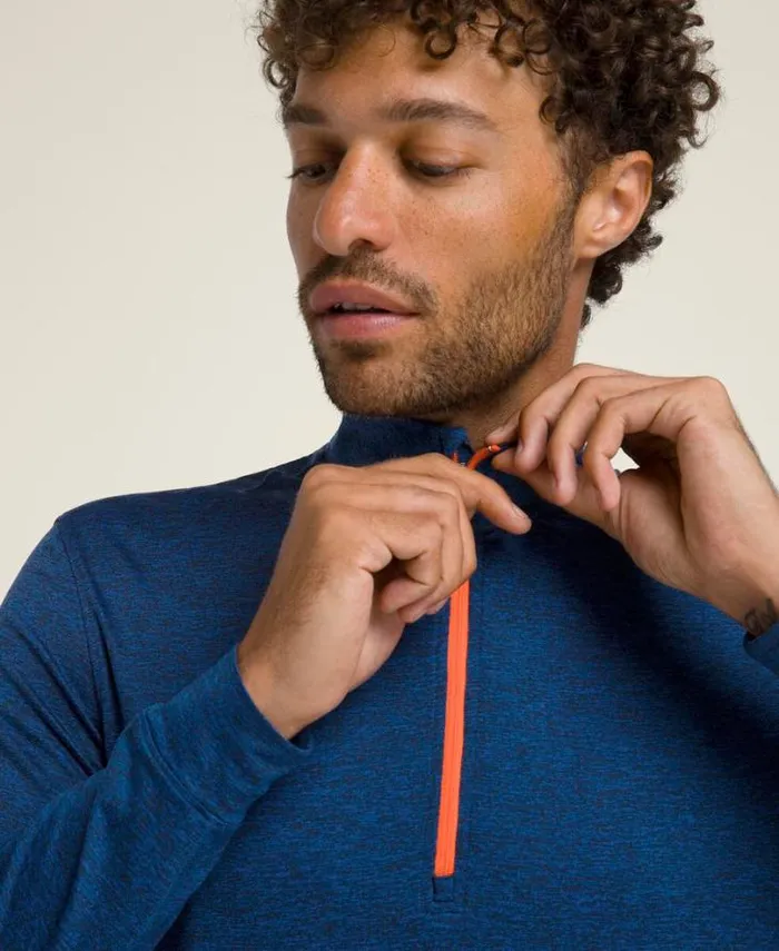 Wilson Outerwear Men Everyday Performance HalfZip 8211 Royal Blue Wilson Outerwear Men Everyday Performance HalfZip 8211 Royal Blue