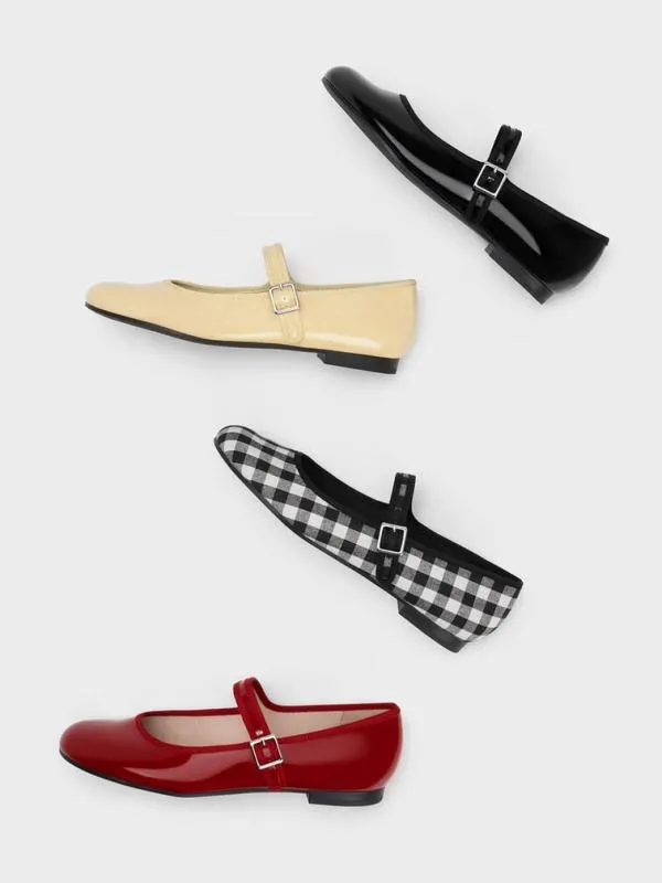 Women Carmel Patent Buckled Mary Jane Flats 8211 Red CHARLES and KEITH Ballet Flats