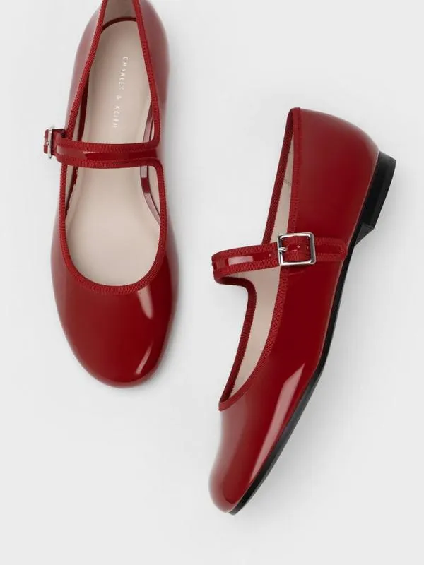Women Carmel Patent Buckled Mary Jane Flats 8211 Red CHARLES and KEITH Ballet Flats