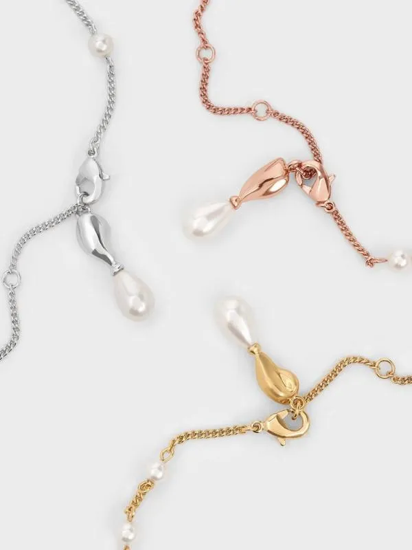Women Corrine Pearl Bracelet 8211 Rose Gold CHARLES and KEITH Bracelets Women Corrine Pearl Bracelet 8211 Rose Gold CHARLES and KEITH Bracelets