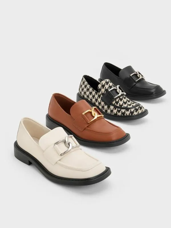 Women Gabine Leather Loafers 8211 Chalk CHARLES and KEITH Flats