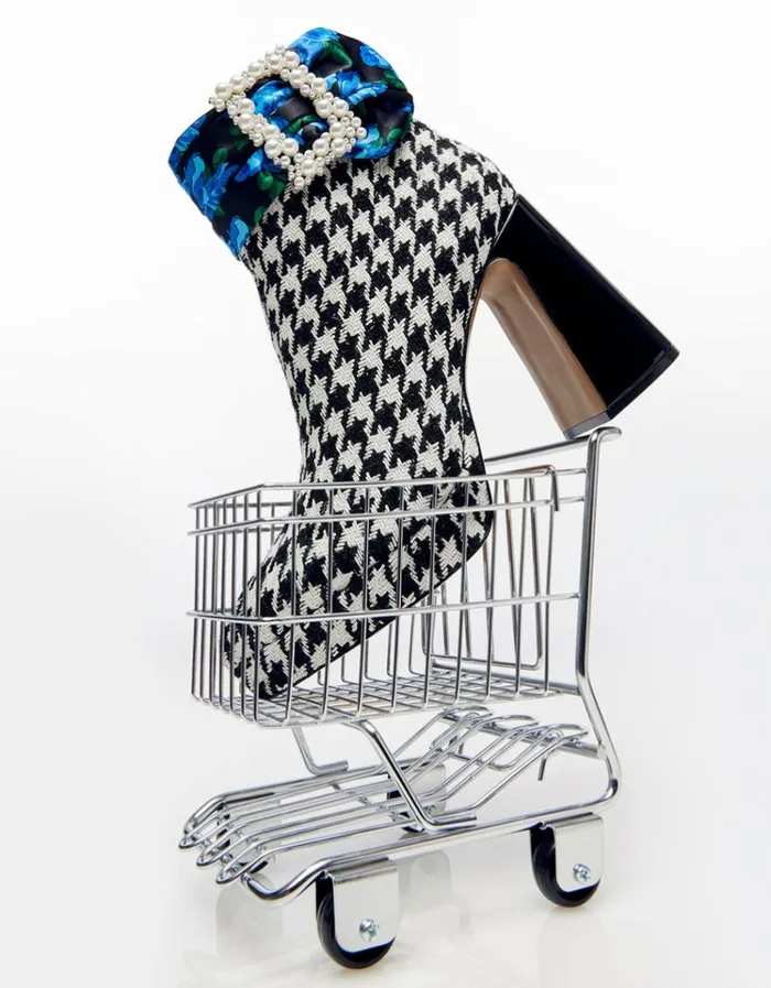 Women IDRIS BLACKWHITE Black White Betsey Johnson