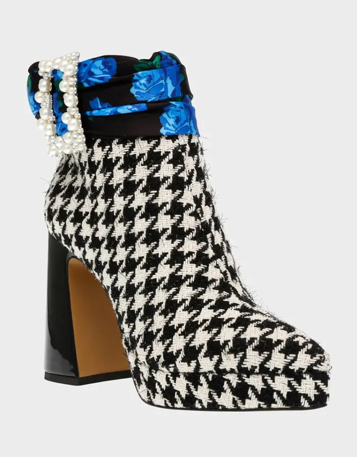 Women IDRIS BLACKWHITE Black White Betsey Johnson