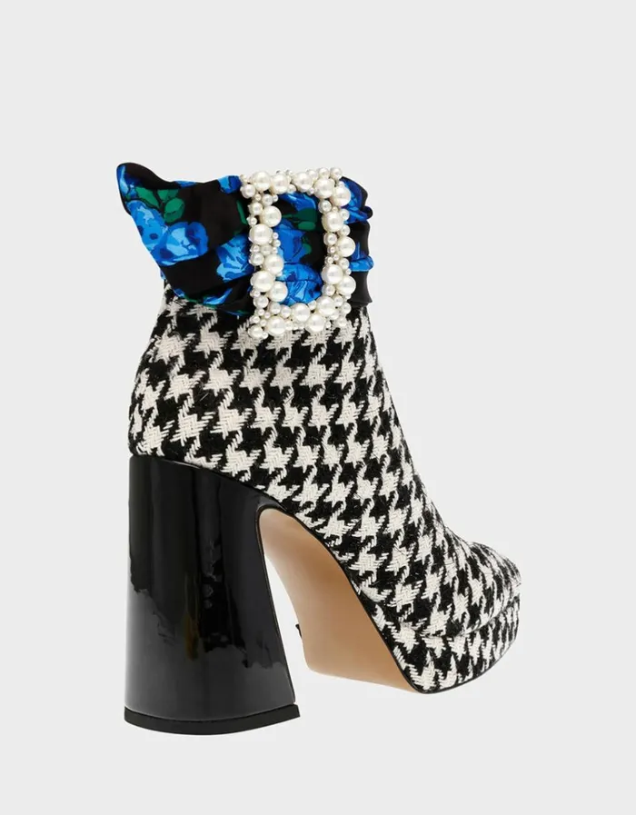 Women IDRIS BLACKWHITE Black White Betsey Johnson