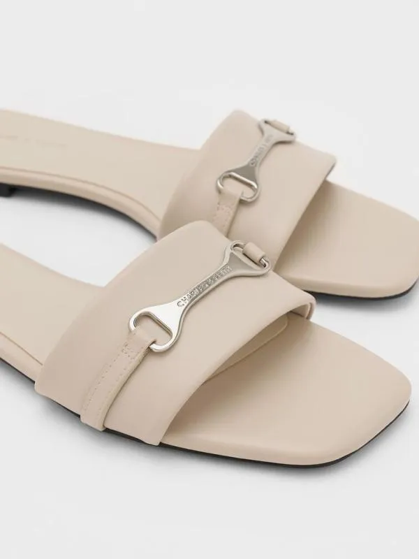 Women Leslie Slide Sandals 8211 Beige CHARLES and KEITH Sandals
