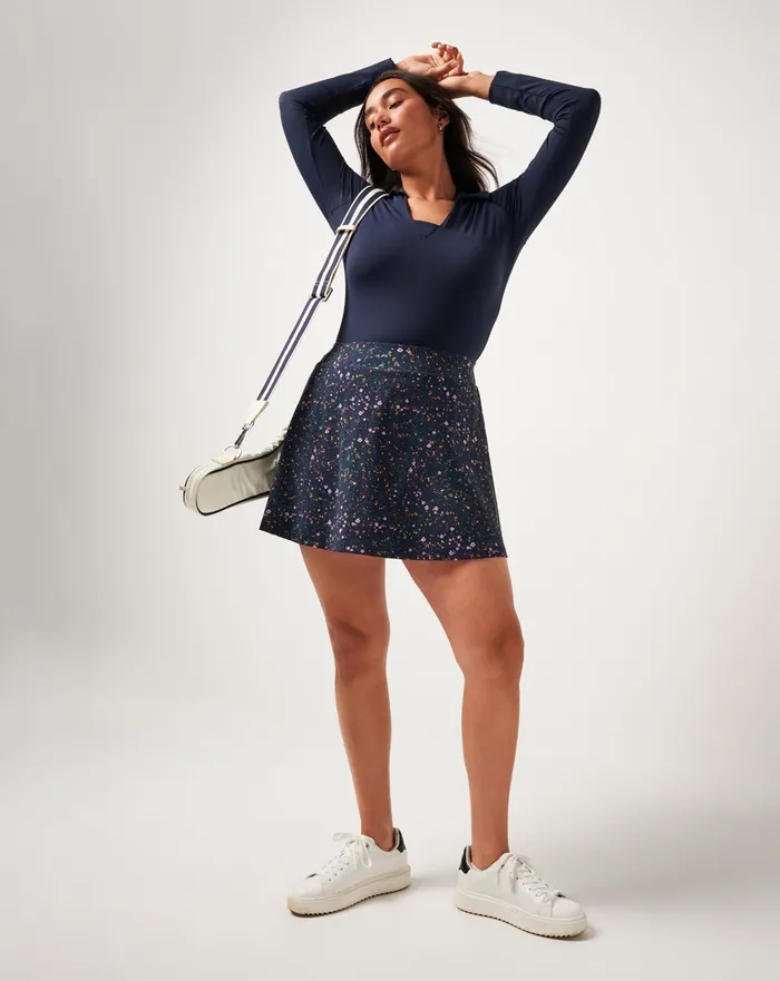 Women Skorts and Skirts TravisMathew SAPPHIRE SUNRISE 20 SKORT Navy Blazer Multi Women Skorts and Skirts TravisMathew SAPPHIRE SUNRISE 20 SKORT Navy Blazer Multi