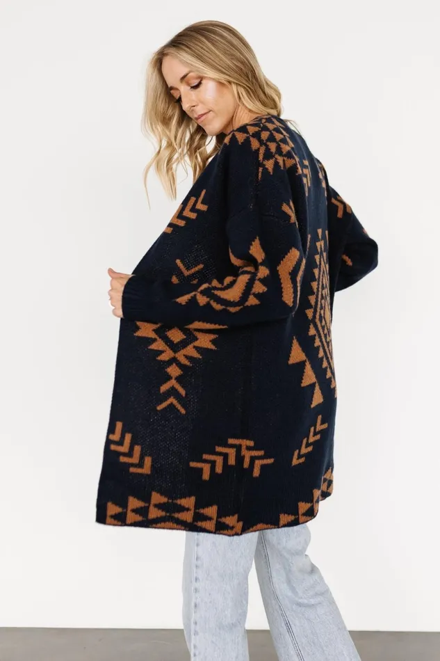 Women Sweaters Baltic Born Hays Oversized Cardigan Navy Camel Women Sweaters Baltic Born Hays Oversized Cardigan Navy Camel