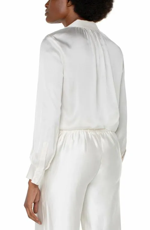 Women Tops Liverpool Los Angeles Long Sleeve Collared Button Front Woven Blouse Whipped Cream
