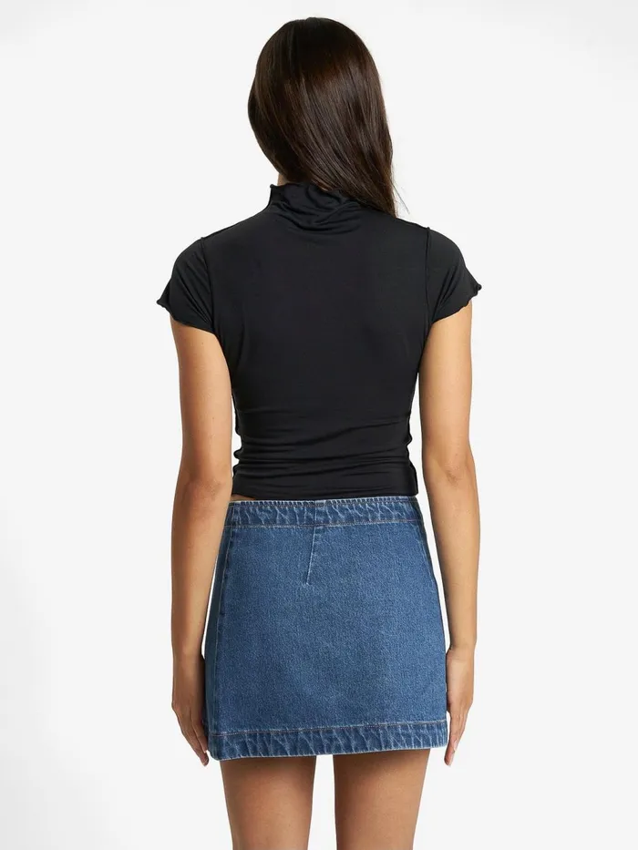 Womens Bailey Top Black Thrills Tops and Tees