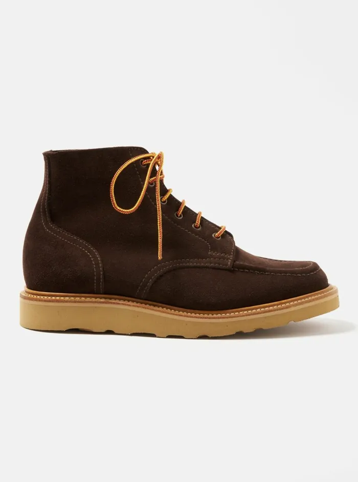 X Sanders Wilson Derby Boot In Mocha Reverse Suede Men Universal Works Footwear