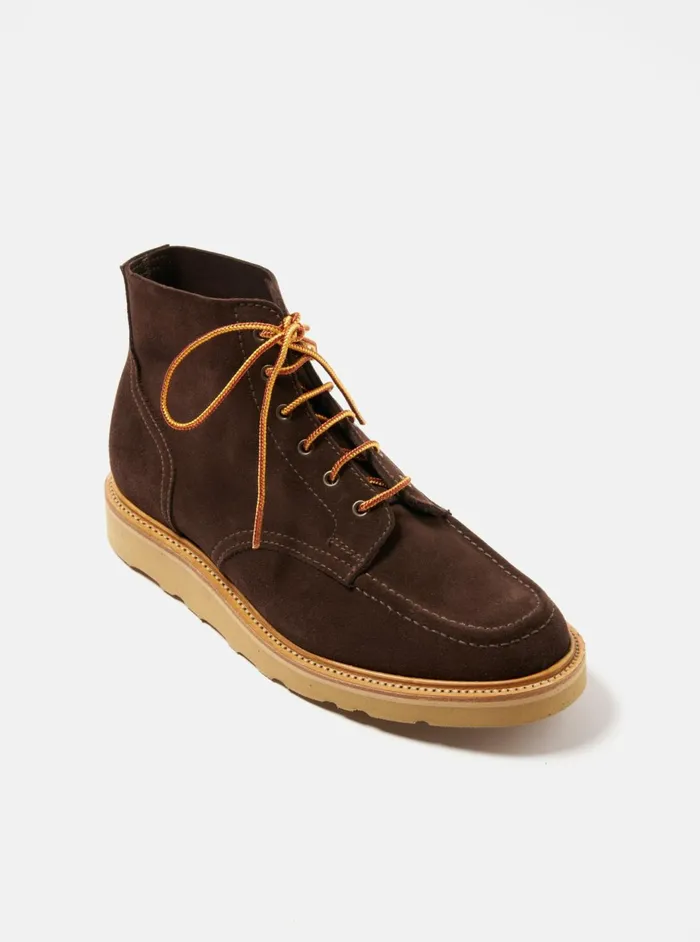 X Sanders Wilson Derby Boot In Mocha Reverse Suede Men Universal Works Footwear